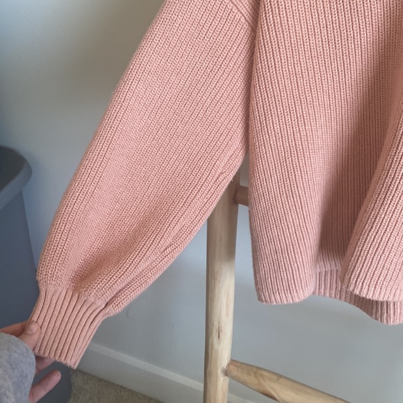 Loft Peach V-neck Puff Sleeve Sweater Sz Medium - Picture 5 of 7